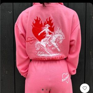 Badwood hard to break crewneck